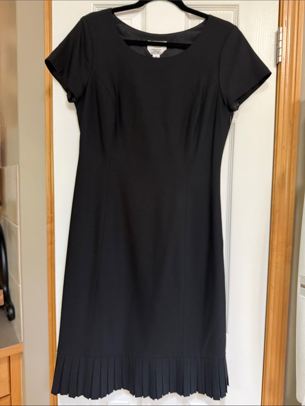 Talbots Black Short-Sleeve Midi Dress with Pleated Hem
